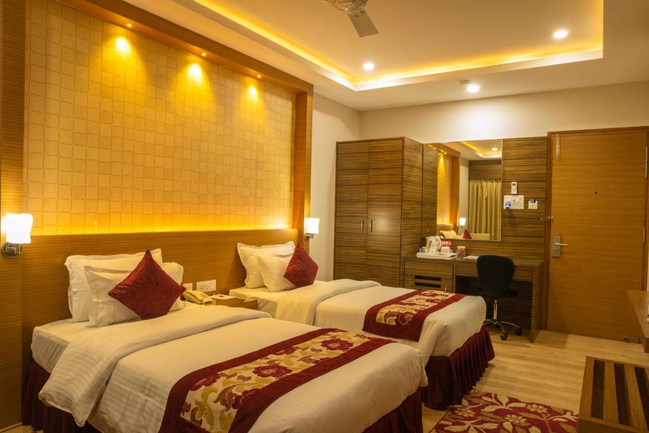 בירטנגר Hotel Harrison Palace מראה חיצוני תמונה