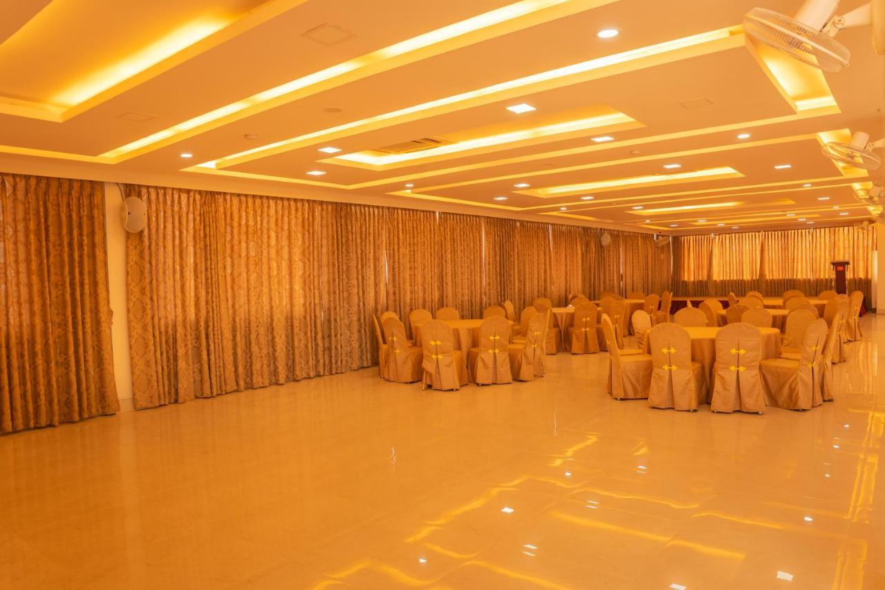 בירטנגר Hotel Harrison Palace מראה חיצוני תמונה